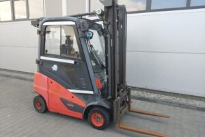 Wózek widłowy Linde H16T-01