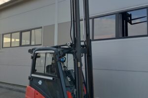 Wózek widłowy Linde H16T-01