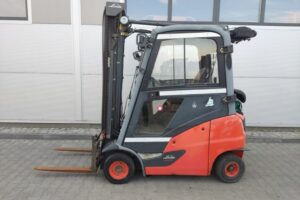 Wózek widłowy Linde H16T-01