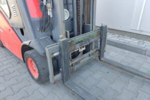 Wózek widłowy Linde H16T - 2009