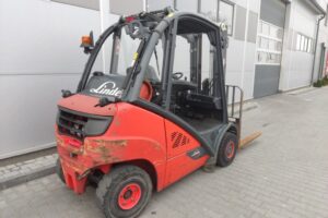 Wózek widłowy Linde H25T-02