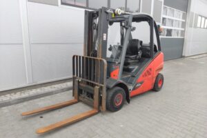 Wózek widłowy Linde H25T-02