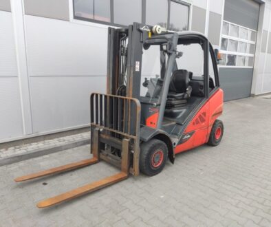 Wózek widłowy Linde H25T-02