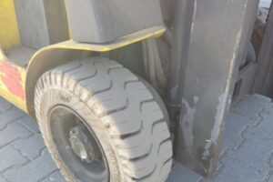 Wózek widłowy Heli CPD15