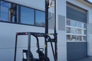 Wózek widłowy Komatsu FB15-M2R