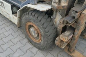 Wózek widłowy Komatsu FD20T
