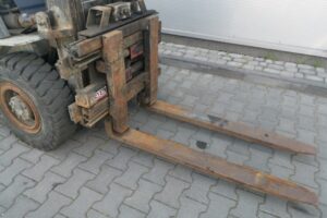 Wózek widłowy Komatsu FD20T