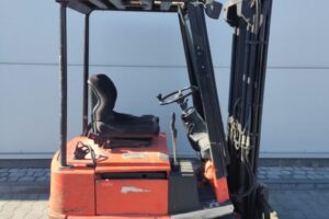 Wózek widłowy Linde E12