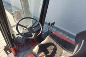 Wózek widłowy Linde E12