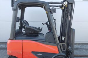 Wózek widłowy Linde E16PH-02