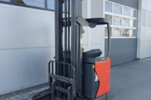 Wózek widłowy Linde R14-01