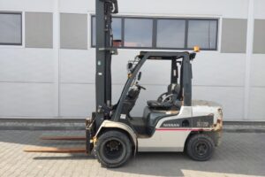 Wózek widłowy Nissan YG1F2A35U