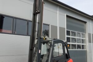 Wózek widłowy Linde H35T-02