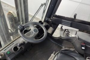 Wózek widłowy Linde H35T-02