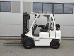 Wózek widłowy Nissan U1D2A25LQ