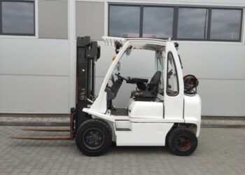 Wózek widłowy Nissan U1D2A25LQ