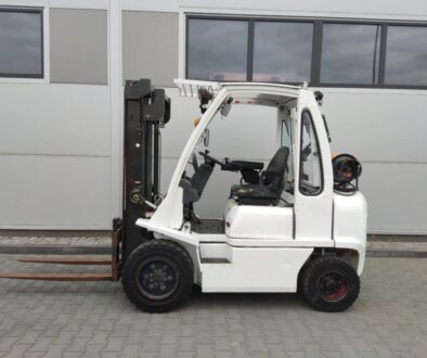 Wózek widłowy Nissan U1D2A25LQ