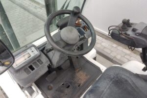 Wózek widłowy Nissan U1D2A25LQ