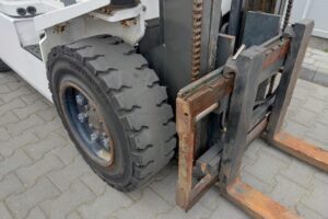 Wózek widłowy Nissan U1D2A25LQ