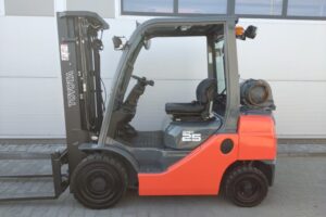 Wózek widłowy Toyota 02-8FGF25