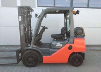 Wózek widłowy Toyota 02-8FGF25