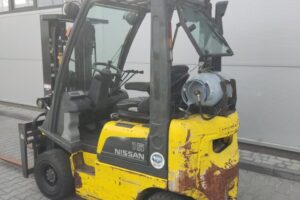 Wózek widłowy Nissan P1D1A15LQ