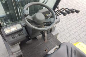 Wózek widłowy Nissan P1D1A15LQ