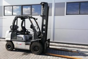 Wózek widłowy Nissan UGD02A32PQ